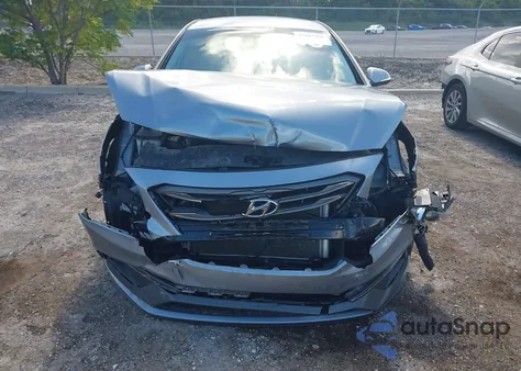 2017 Hyundai Sonata Sport z USA, uszkodzony, nr VIN 5NPE34AF6HH541057